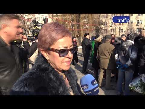 Видео: Близки се прощават с Иван Ласкин