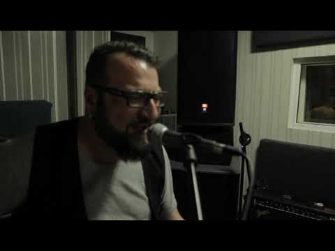 Видео: P.I.F. - Поля от слънчогледи (Live from the studio)