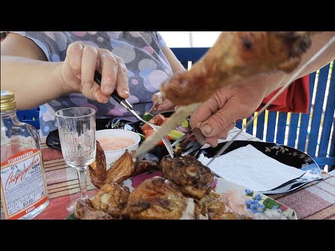 Видео: VLOG; У НАС СЕГОДНЯ ШАШЛЫКИ. АХ ,КАК ВКУСНО.