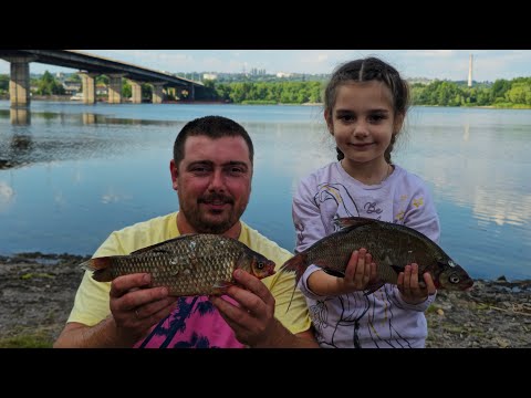 Видео: НІЧНА РИБАЛКА НА ДНІПРІ, КАРАСЬ НА ФІДЕР