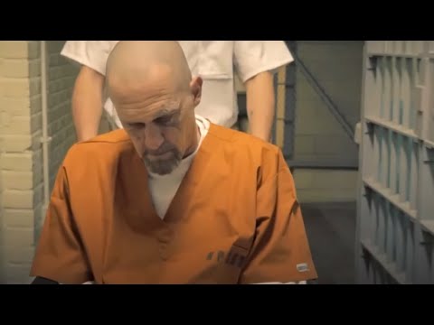 Видео: ФИЛЬМ! МАНЬЯК ЗАЛЕЗ В ГОЛОВУ К ТЮРЕМНОМУ ПСИХОЛОГУ И СБЕЖАЛ! Киллер. Побег из тюрьмы! Русский фильм