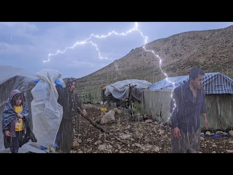 Видео: 🌪️ Ужасный кошмар кочевников! 😱 Штормы и беспощадный ливень, без всякого предупреждения ⛈️