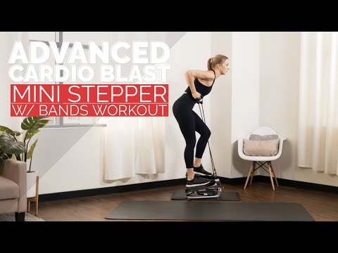 Видео: 30-минутная кардио-тренировка на мини-степпере с эспандерами | Продвинутый