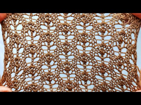 Видео: Кружевной узор спицами для вязания летних типов, маек, палантинов