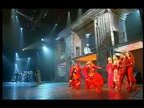 Видео: Ромео и Джульетта - 2 - Верона