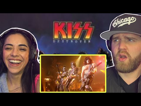 Видео: ЯЗЫК И БОТИНКИ!! Kiss - Концертное видео Detroit Rock City 2006 (Карен показывает мне)