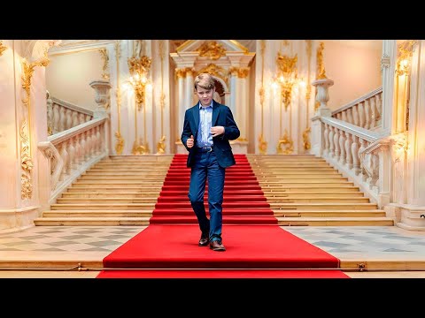 Видео: Жизнь триллионера принца Джорджа