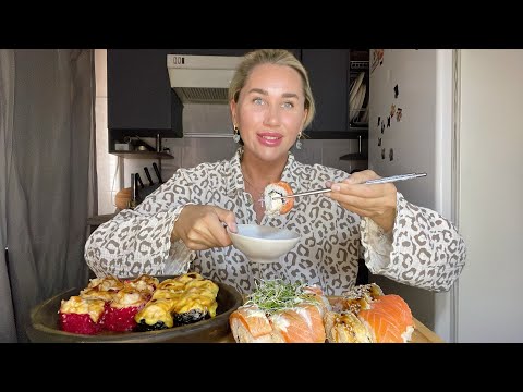 Видео: МУКБАНГ /РОЛЛЫ /ОБЗОР НА ВИЛКИ ПАЛКИ🍱