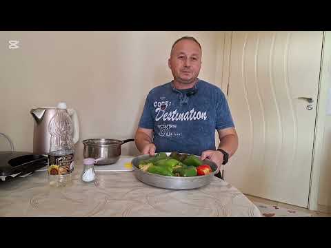 Видео: Как се правят пълнени чушки по селски , лесно бързо и вкусно.#food #храна #cute #еда #какприготовить
