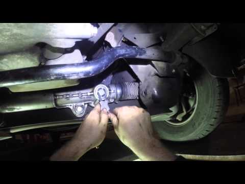 Видео: Как подтянуть рулевую рейку Mersedes Sprinter