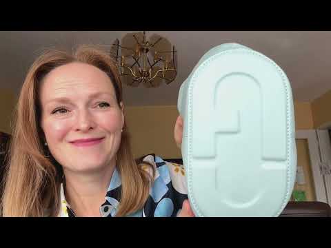 Видео: Обзор сумок Furla. Модные и бюджетные варианты от бренда.