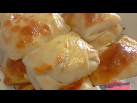 Видео: Рулет с курицей и слойки с курицей и сыром! Два блюда из слоёного теста на растительном масле!
