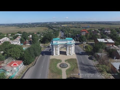 Видео: Аэросъемка города Новочеркасск (Триумфальная арка)