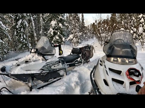 Видео: РЫБАЛКА НА ХАРИУСА .ЗАВОЗИМ МАТЕРИАЛ НА ИЗБУ.POLARIS LX ( ВЕДРОВЕРТАКТО) ПО ГЛУБОКОМУ СНЕГУ.