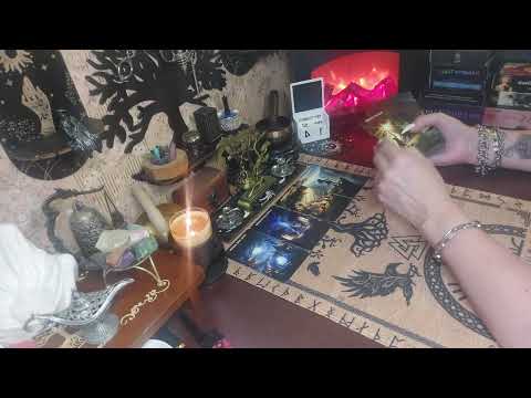 Видео: 🌳🕊🎁 ВАШ ДАР ПО РОДУ 🎁🕊🌳 #ВедающаЯ_ВЕДАет