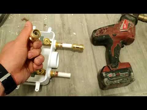 Видео: #84 Сантехник в США. Установка водонагревателя и еще так по мелочи!