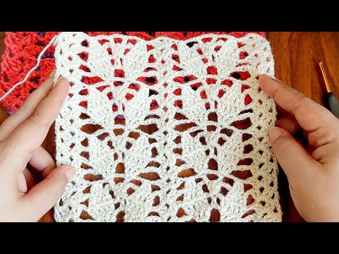 Видео: Как связать легкую женскую шаль крючком с красивым и самобытным узором.