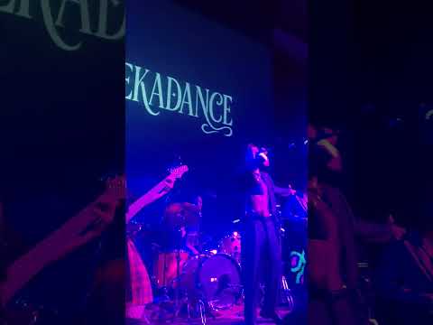 Видео: DECADANCE "Наши песни". Видео с концерта в Питере 19.10.2025