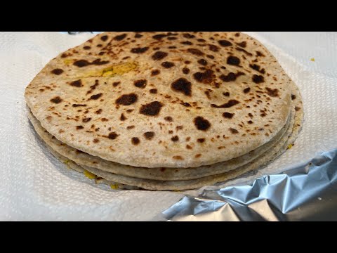 Видео: Дхал бхари роти в стиле Фиджи | дал паратха | роти, фаршированные чечевицей