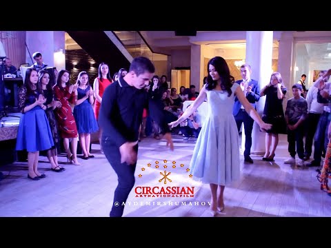 Видео: @Aydemir.Shumahov  | MIX ЛУЧШИХ ТАНЦОРОВ | Beautiful wedding | Beautiful dance | Адыги  Черкесы |