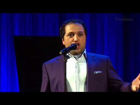 Видео: "ЛЯ-ЛЯ-ЛЯ, ЖУ-ЖУ-ЖУ!". ГЕОРГИЙ ФАРАДЖЕВ - ТЕНОРА XXI ВЕКА