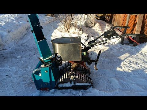 Видео: Испытание гусениц на снегоуборщике СМ-600 + мотоблок Патриот Урал