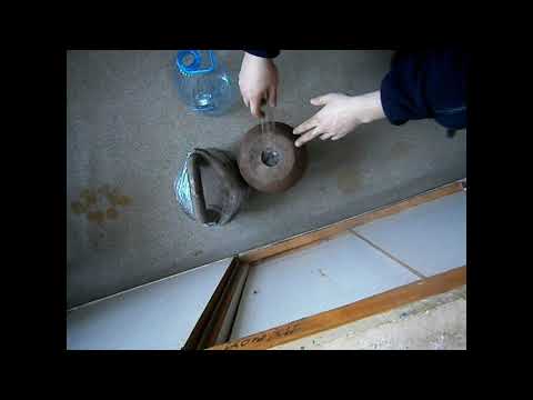 Видео: Утяжеление гири свинцом от 16 до 50 кг