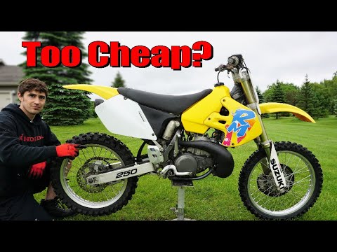 Видео: Я купил этот мотоцикл Suzuki Dirt Bike стоимостью 3000 долларов за 1400 долларов