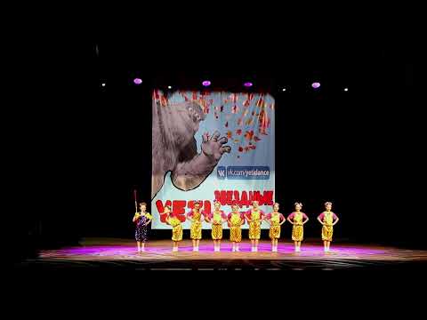 Видео: Танец для детей. Антошка. Dance for children.