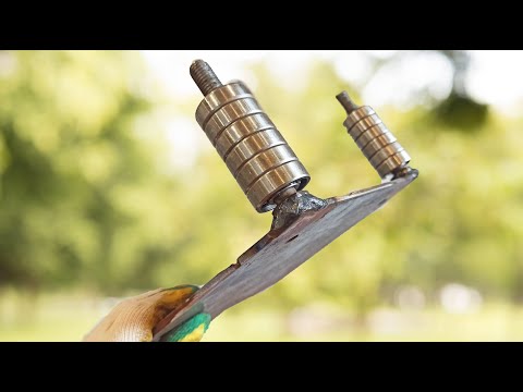 Видео: Эту самоделку начнут копировать китайцы, такого вы еще не видели!  Angle Grinder Belt Sander