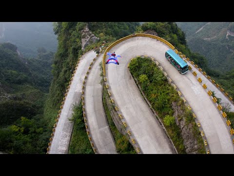 Видео: ▽ Самые удивительные и запутанные дороги мира