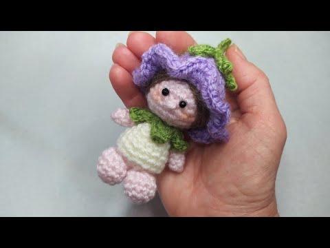 Видео: Кукла-цветок амигуруми 💜💚 Мастер-класс по вязанию крючком 🍀🌼