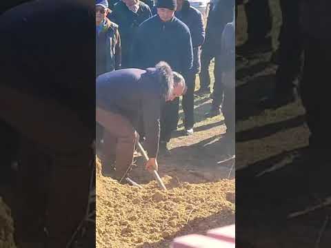 Видео: Қабір басындағы насихат.