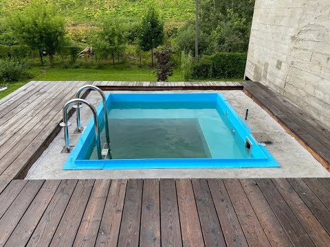 Видео: Небольшой бассейн  из полипропилена размером 2,2*2 м под ключ