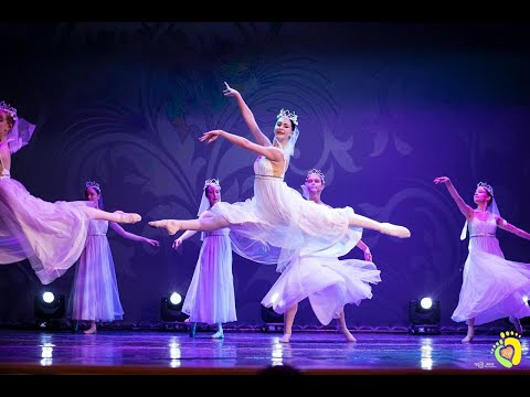 Видео: Школа классического балета "Little swan" Минск, "Танец Невест" из спектакля "Лебединое озеро"