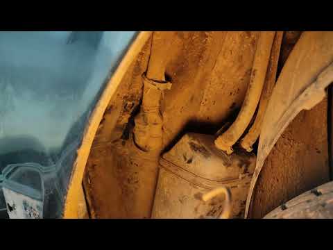 Видео: Снятие крыла Audi 100c4 (полное и правильное)