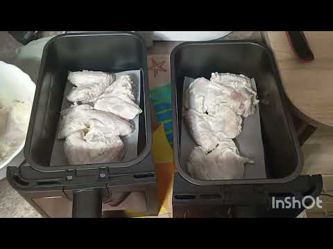 Видео: Первое включение и приготовление куриных крыльев! Обзор аэрогриля КТ-2265.