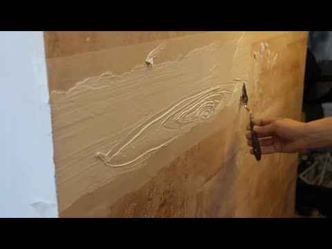 Видео: Штукатурка из шпаклевки имитация дерева! Советуем его посмотреть!