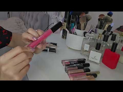 Видео: Большое расхламление косметики/помады и карандаши для губ 💋