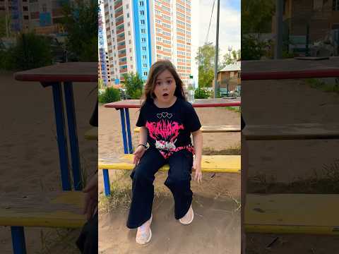 Видео: Вот такой случай 😂 теперь мама грязная😂Вышел наш трек⬆️ слушай #shorts #вайны #юмор #жиза