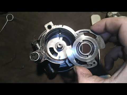 Видео: Замена сальника на насосе гура Рено Логан, ремонт гура