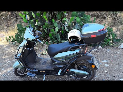 Видео: Покатушки на электроскутере в Турции.