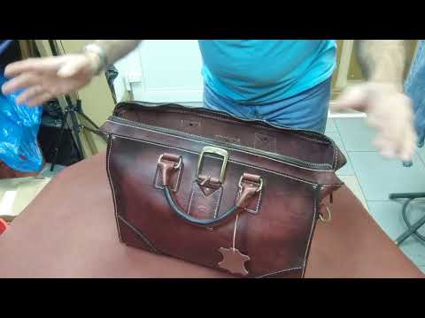 Видео: Работа с кожей/не большая сумка саквояжного типа с изменениями.