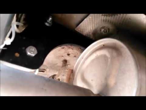 Видео: Установка фаркопа Рено Логан