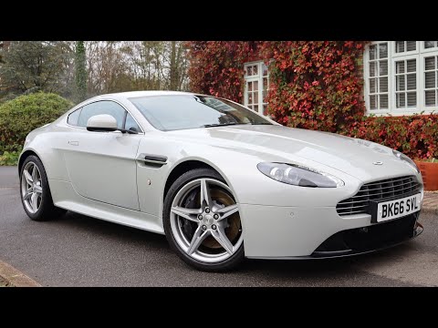 Видео: Редкая версия S с механической коробкой передач! | Aston Martin V8 Vantage 4.7 S с механической к...