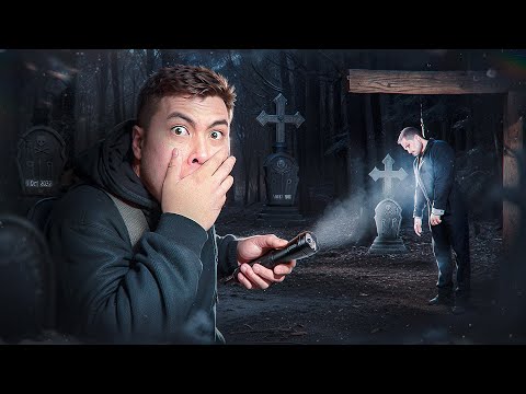 Видео: КЛАДБИЩЕДА ТҮНГІ 03:00-ДЕ! **ӨЛІКТЕР БІЗГЕ ҚАРАП ТҰР**