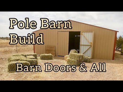 Видео: Строительство амбара на столбах — двери амбара и всё такое