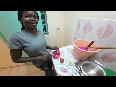 Видео: Снял комнату в Кении