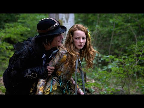 Видео: УЮТНЫЙ ФИЛЬМ НА ВЕЧЕР! ЮНАЯ БЕГЛЯНКА ОКАЗАЛАСЬ ПРИНЦЕССОЙ! Тайна Мунакра! Русский фильм