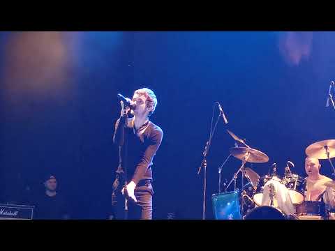 Видео: Пошлая Молли - Клеопатри